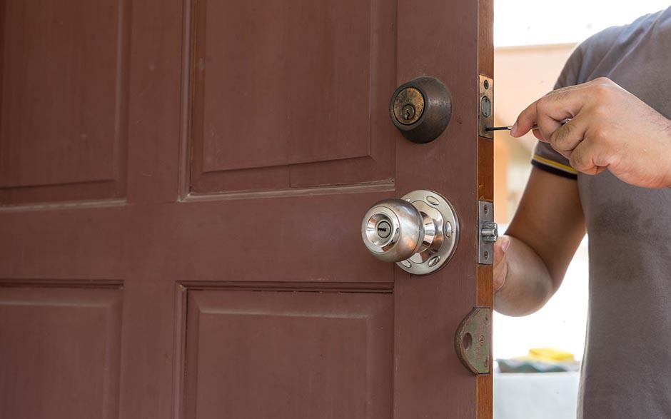ouvrir une porte blindée claquée Sannois